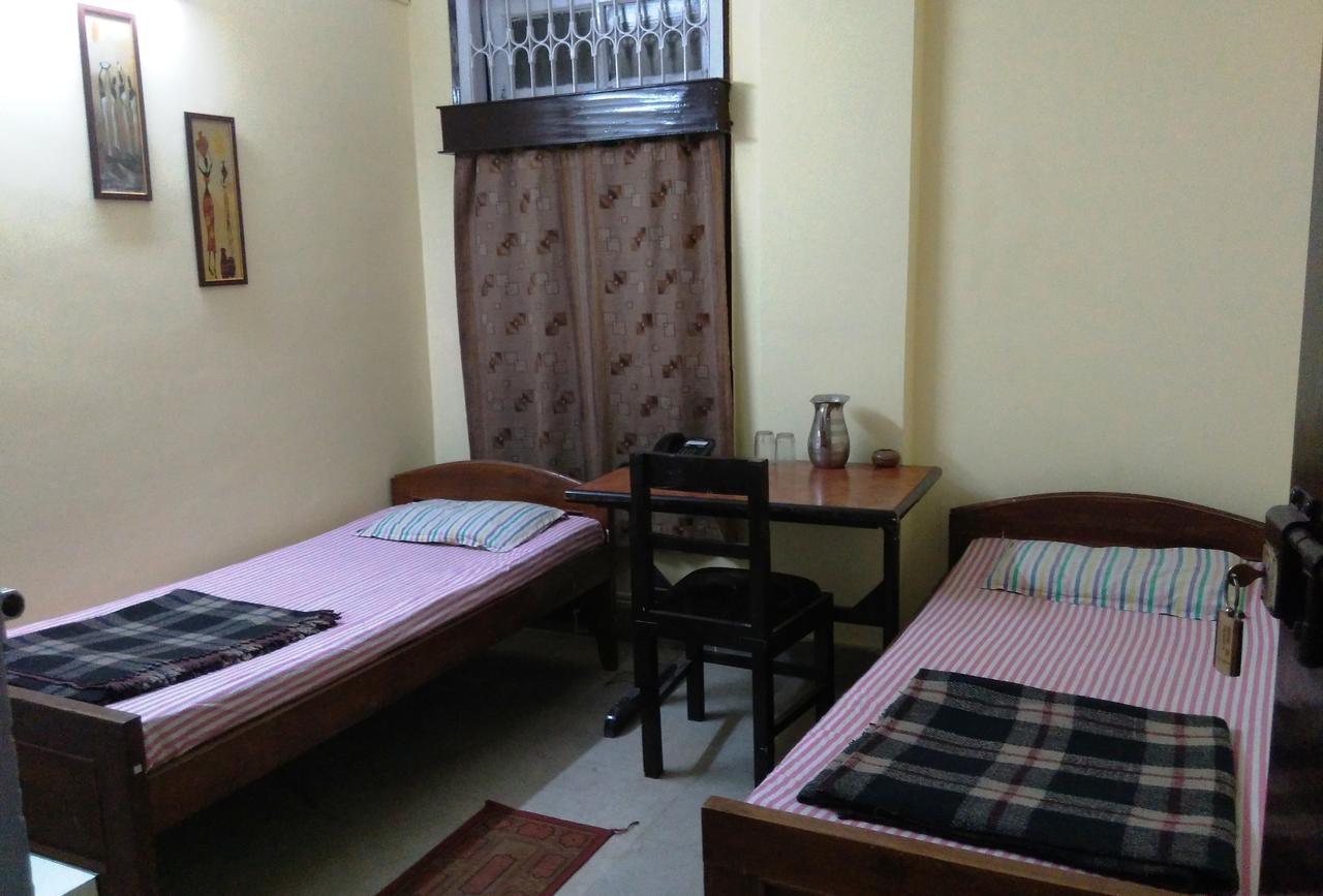 Hotel Prince B Guwahati Exterior foto