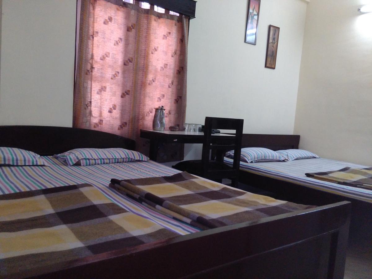 Hotel Prince B Guwahati Exterior foto