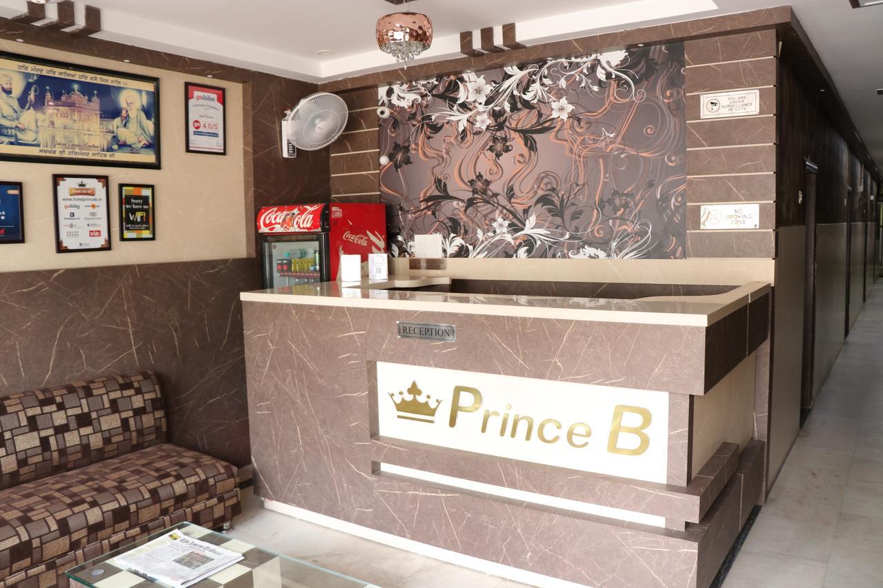 Hotel Prince B Guwahati Exterior foto